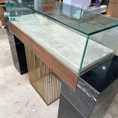 tu trung bay cu 1m6x1m2 da hoa cuong cao cap 3