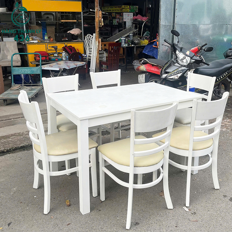 Bộ Bàn Ăn Cũ 6 Ghế Màu Trắng Phong Cách Hiện Đại z7157111530955_0e3930eff7138bf1111df35349a0bc8d-copy Bộ Bàn Ăn Cũ 6 Ghế Màu Trắng Phong Cách Hiện Đại