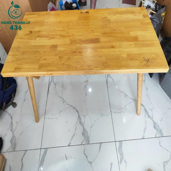 ban-an-cu-mat-go-mau-vang-sang-chan-tron-hien-dai (1) ban an cu mat go mau vang sang chan tron hien dai 1