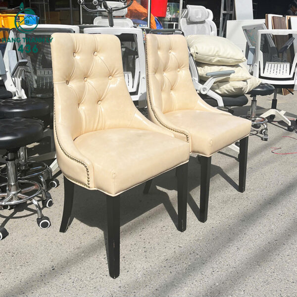 ban ghe sofa cu boc da mau kem kem ban 4