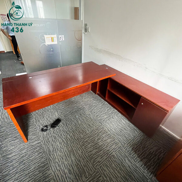 ban giam doc chu l cu go do sang trong 3