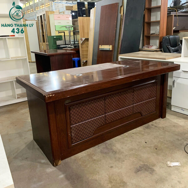 ban-giam-doc-cu-1m8x90cm-go-nau-co-khay-ban-phim-sang-trong (3) ban giam doc cu 1m8x90cm go nau co khay ban phim sang trong 3