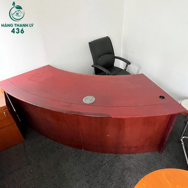 ban giam doc go cong cu 2m3 x 85cm mau do dep sang trong 2