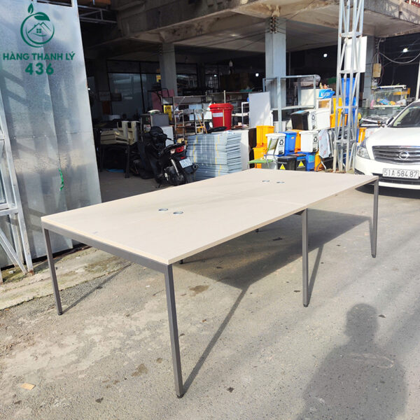 ban-hop-cu-1m4x2m4-hinh-chu-nhat-co-lo-luon-day-dien-tien-loi (3) ban hop cu 1m4x2m4 hinh chu nhat co lo luon day dien tien loi 3