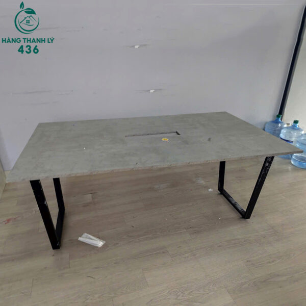 ban-hop-cu-1m7x1m-chan-ban-chu-u-co-lo-di-day-dien (1) ban hop cu 1m7x1m chan ban chu u co lo di day dien 1