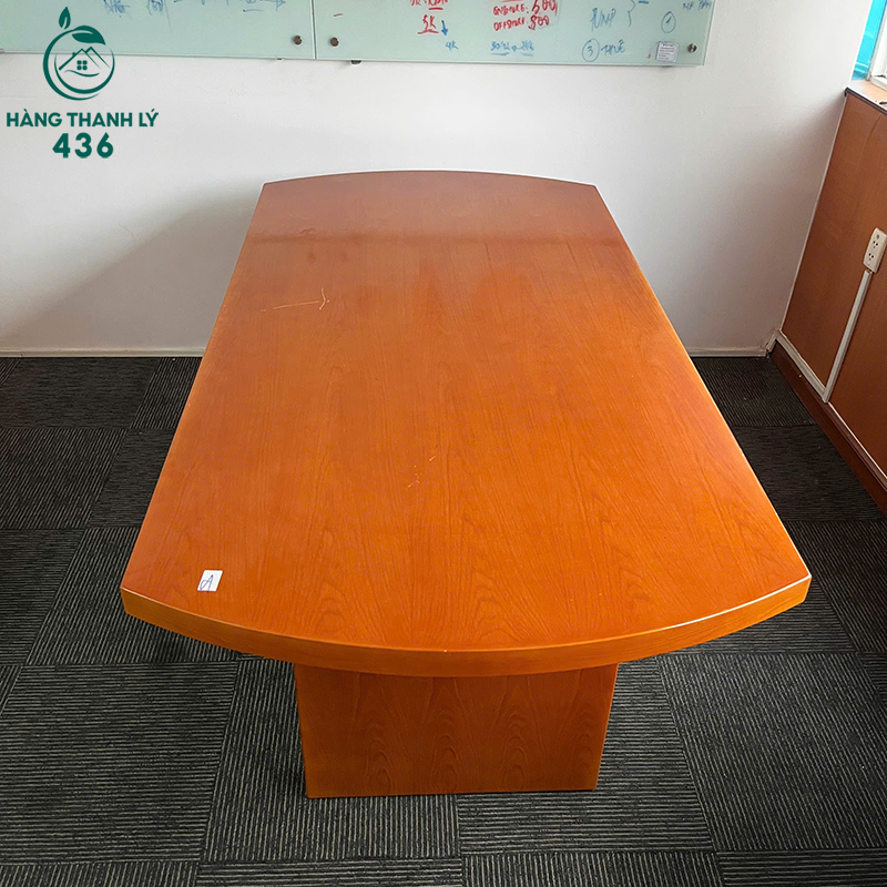 Bàn Họp Gỗ Cũ 2MX1M01 Đầu Cong Chân Trụ Chắc Chắn ban-hop-go-cu-2mx1m01-dau-cong-chan-tru-chac-chan-1 Bàn Họp Gỗ Cũ 2MX1M01 Đầu Cong Chân Trụ Chắc Chắn