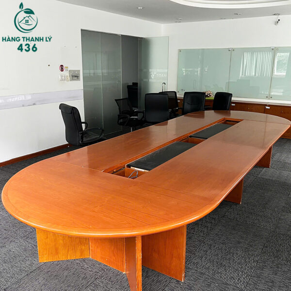 ban hop van phong cu dang oval sang trong 1