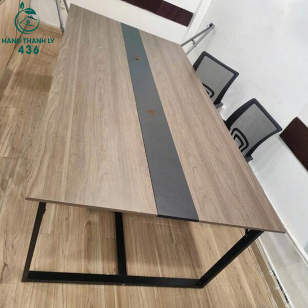 ban-lam-viec-cu-1m2x2m4-go-mau-nau-van-dep (2) ban lam viec cu 1m2x2m4 go mau nau van dep 2