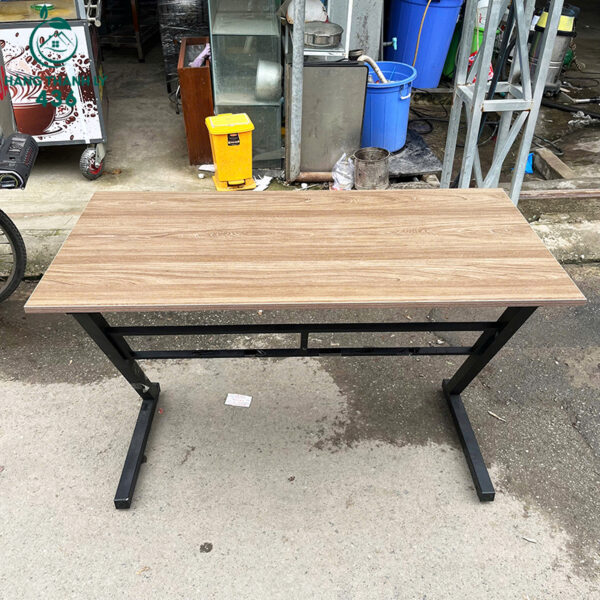 ban-lam-viec-cu-1m2x75cm-chan-sat-ben-dep (2) ban lam viec cu 1m2x75cm chan sat ben dep 2