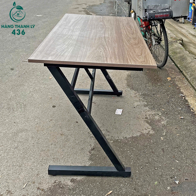 Bàn Làm Việc Cũ 1M2X75CM Chân Bàn Màu Đen Bền Đẹp ban-lam-viec-cu-1m2x75cm-chan-sat-ben-dep-3 Bàn Làm Việc Cũ 1M2X75CM Chân Bàn Màu Đen Bền Đẹp