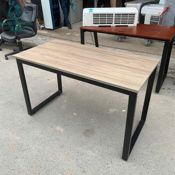 ban lam viec cu 1m2x75cm go van nau gon nhe 2 1