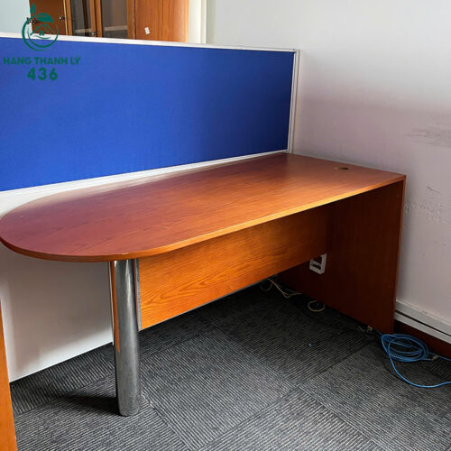 Bàn Làm Việc Cũ 1M50X75CM Bo Tròn Chân Inox Chắc Chắn 3 Bàn Làm Việc Cũ 1M50X75CM Bo Tròn Chân Inox Chắc Chắn