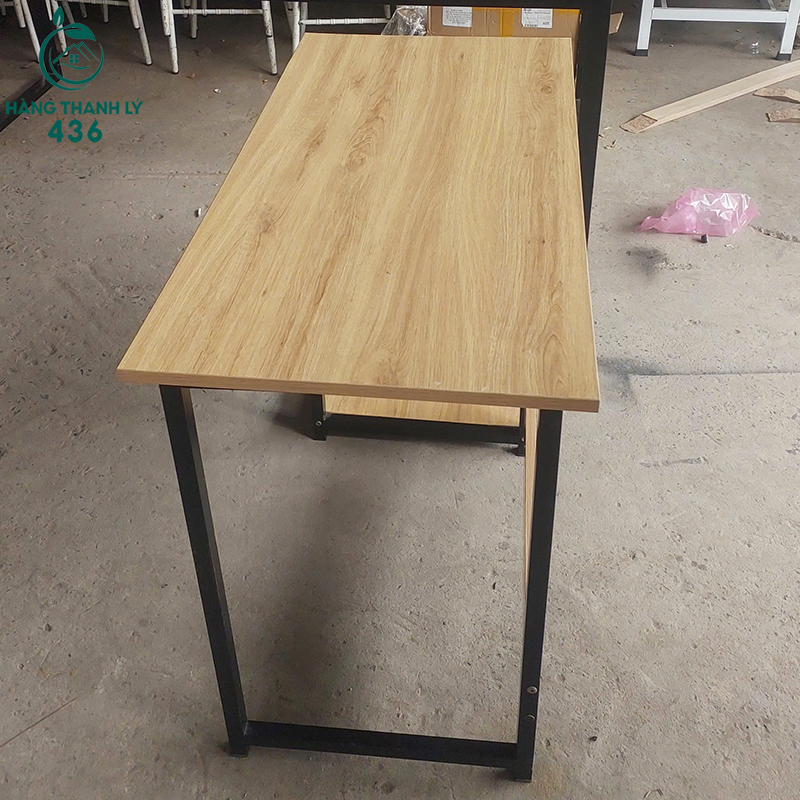 Bàn Làm Việc Cũ 1MX75CM Chân Sắt Kèm Kệ Để Đồ Tiện Lợi ban-lam-viec-cu-1mx75cm-chan-sat-kem-ke-de-do-tien-loi-2 Bàn Làm Việc Cũ 1MX75CM Chân Sắt Kèm Kệ Để Đồ Tiện Lợi