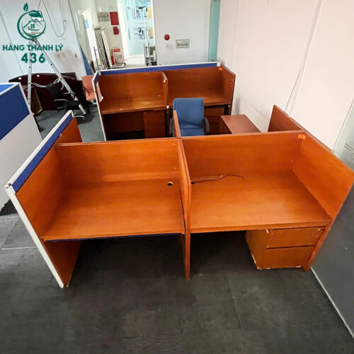 Bàn Làm Việc Cũ 2M4X1M2 2 Chỗ Ngồi Có Vách Riêng Tư 5 ban lam viec cu 2m4x1m21 2 cho ngoi co vach rieng tu 1