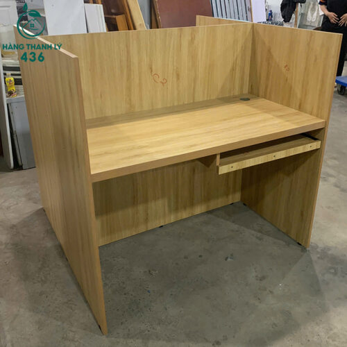 Bàn Làm Việc Cũ Có Vách Ngăn Cá Nhân Tiện Lợi 4 ban lam viec cu co vach ngan ca nhan tien loi 2