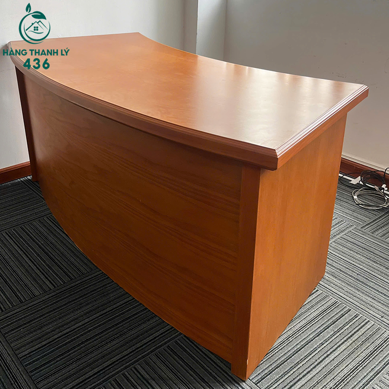 Bàn Làm Việc Gỗ Mặt Cong Cũ 1M80X75CM Thiết Kế Sang Trọng ban-lam-viec-go-mat-cong-cu-1m80x75cm-thiet-ke-sang-trong-2 Bàn Làm Việc Gỗ Mặt Cong Cũ 1M80X75CM Thiết Kế Sang Trọng