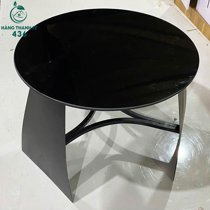ban-sofa-cu-mat-kinh-tron-mau-den-sang-trong-1 Bàn Sofa Cũ Mặt Kính Tròn Màu Đen Sang Trọng