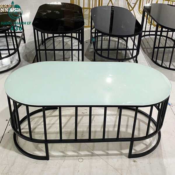 ban sofa kinh cuong chan sat mau den dep mat moi 95 3