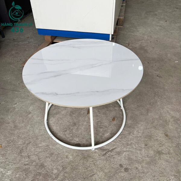 ban sofa tron cu mat gia da trang sang trong 3