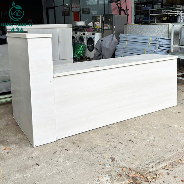 Bàn Thu Ngân Cũ 2M2X1M2 Màu Trắng Thiết Kế Góc Chữ L