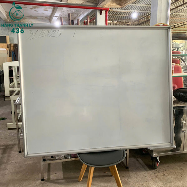 bang trang cu 1m5x1m67 dung but long gia tot 1