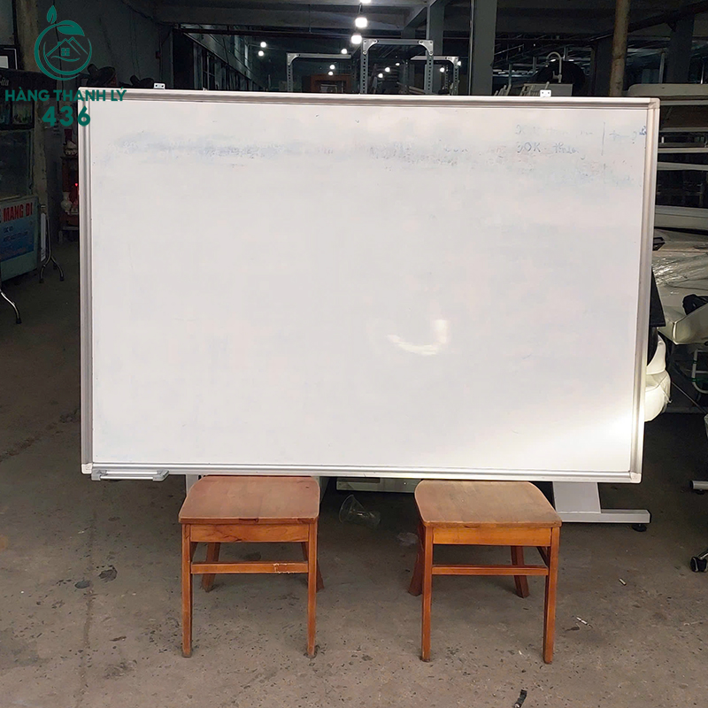 bang-trang-cu-1m7x1m2-trang-sang-de-lau-chui-3 Bảng Trắng Cũ 1M7X1M2 Trắng Sáng Dễ Lau Chùi