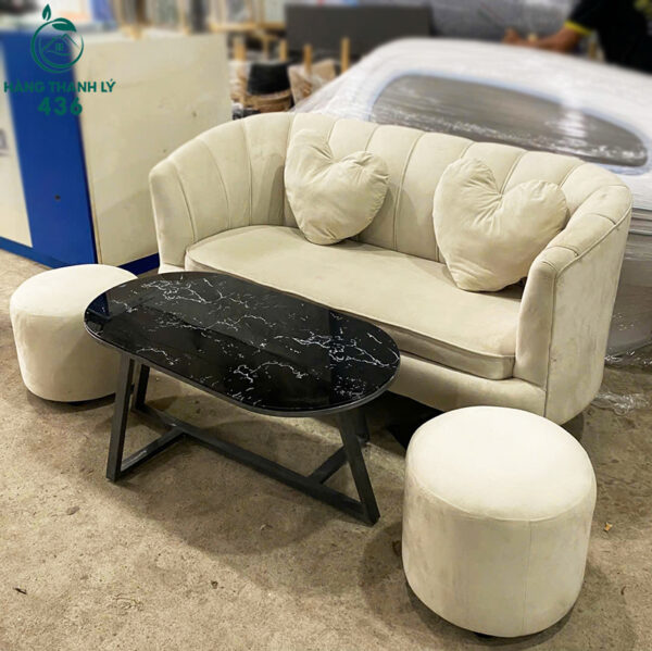 bo sofa cu 1m6 mau trang nho gon kem hai don tron sang trong 1