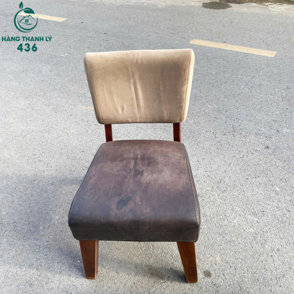 ghe cafe cu chan go lung tua don gian kich thuoc nho gon 3