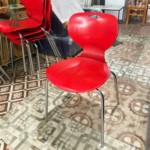 ghe-cafe-nhua-cu-mau-do-hien-dai (1) ghe cafe nhua cu mau do hien dai 1