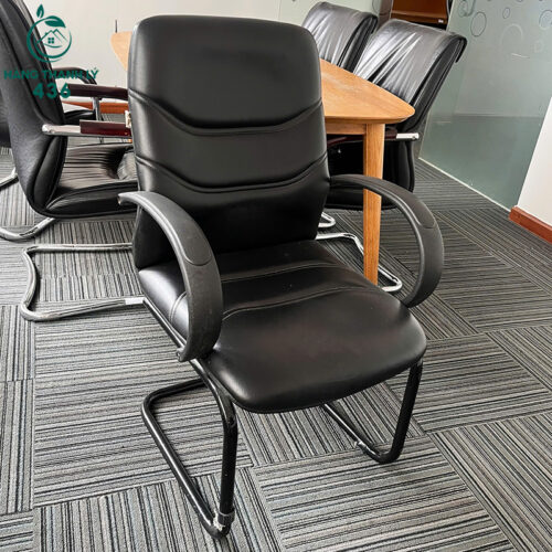 Ghế Chân Quỳ Cũ Da Màu Đen Lưng Thiết Kế Uốn Lượn 3 ghe chan quy cu da mau den lung thiet ke uon luon 1