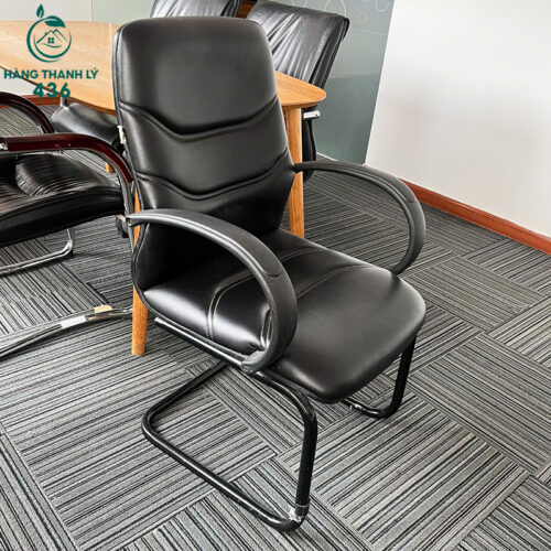 Ghế Chân Quỳ Cũ Da Màu Đen Lưng Thiết Kế Uốn Lượn 2 ghe chan quy cu da mau den lung thiet ke uon luon 3