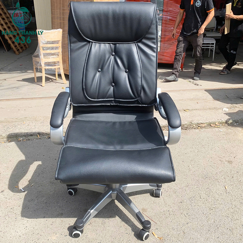 Ghế Giám Đốc Cũ Bọc Đệm Da Êm Ái ghe-chan-quy-cu-khung-sat-dem-da-em-ai-3 Ghế Giám Đốc Cũ Bọc Đệm Da Êm Ái