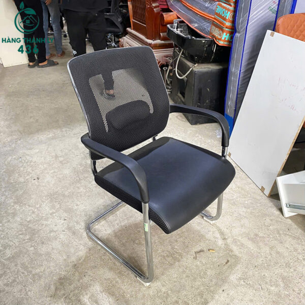 ghe-chan-quy-cu-lung-luoi-mau-den-chong-nong-thoang-khi (2) ghe chan quy cu lung luoi mau den chong nong thoang khi 2