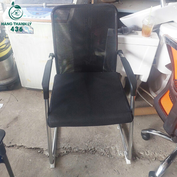 ghe-chan-quy-cu-luoi-den-thoang-khi-lung-cao (2) ghe chan quy cu luoi den thoang khi lung cao 2