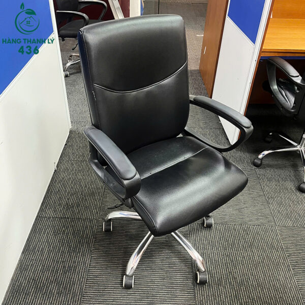 ghe giam doc da den cu thuong hieu hoa phat 1