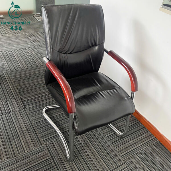 ghe-lam-viec-chan-quy-cu-da-den-tay-go-sang-trong (2) ghe lam viec chan quy cu da den tay go sang trong 2