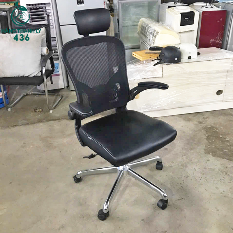 ghe-van-phong-cu-lung-luoi-den-co-tua-dau-thoai-mai-1 Ghế Văn Phòng Cũ Hãng The One Lưng Lưới Đen Tựa Đầu Êm Ái