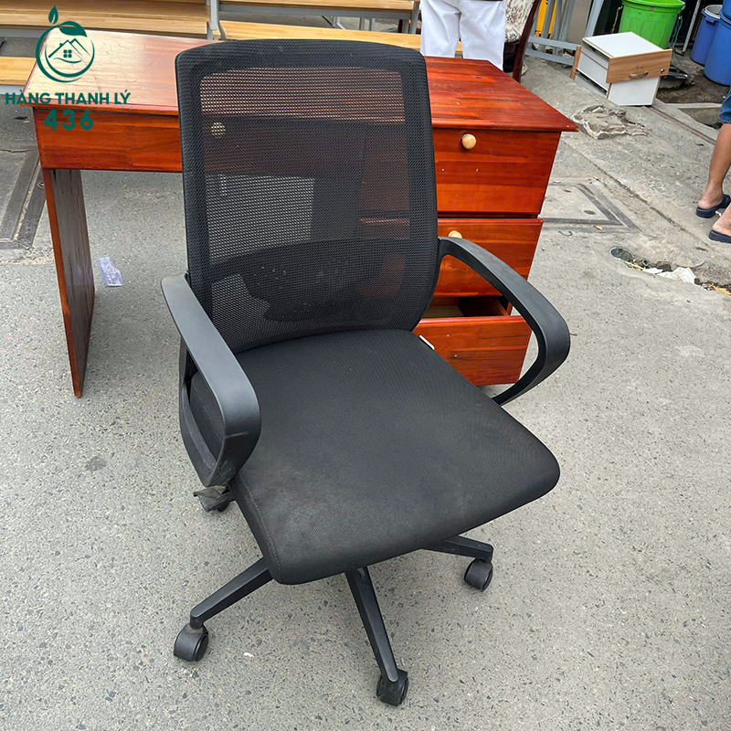 ghe-xoay-van-phong-cu-lung-luoi-thoang-khi-hang-govi-1 Ghế Xoay Văn Phòng Cũ Lưng Lưới Thoáng Khí Hãng Govi