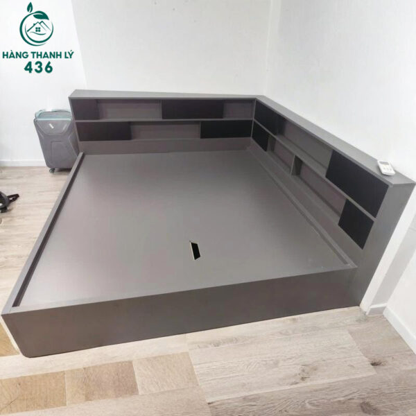 Giường Cũ 1M8X2M Màu Xám