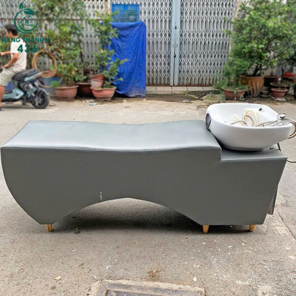 giuong goi cu salon boc nem da mau xam kem bon rua su trang 2