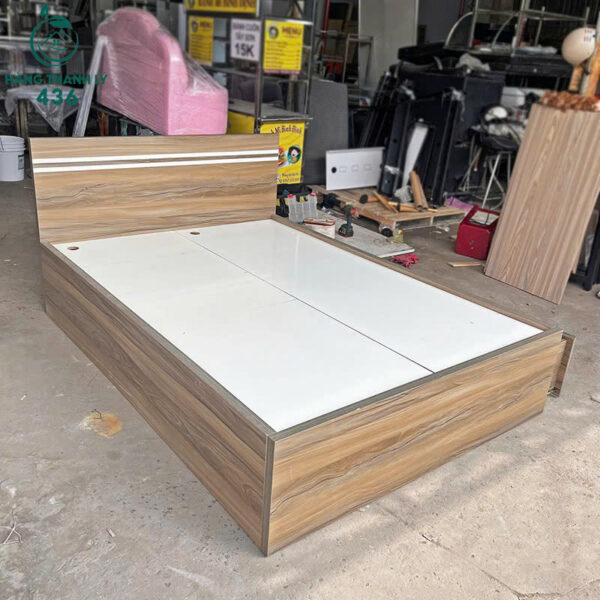 giuong ngu cu 1m4x2m co hoc keo dung do tien ich 5