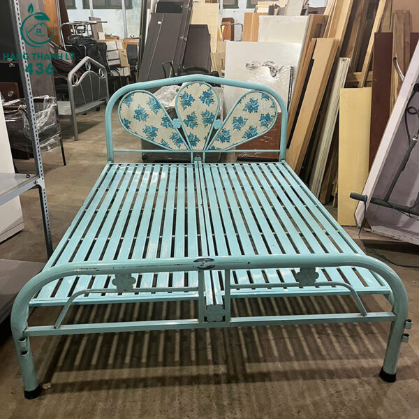 giuong ngu cu 1m4x2m mau xanh dau giuong hoa van dep 2