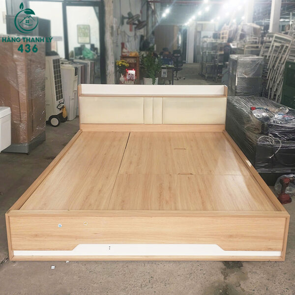 giuong ngu cu 1m8x2m co hoc keo da nang dau boc dem dep 1