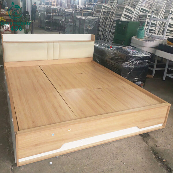 giuong ngu cu 1m8x2m co hoc keo da nang dau boc dem dep 3