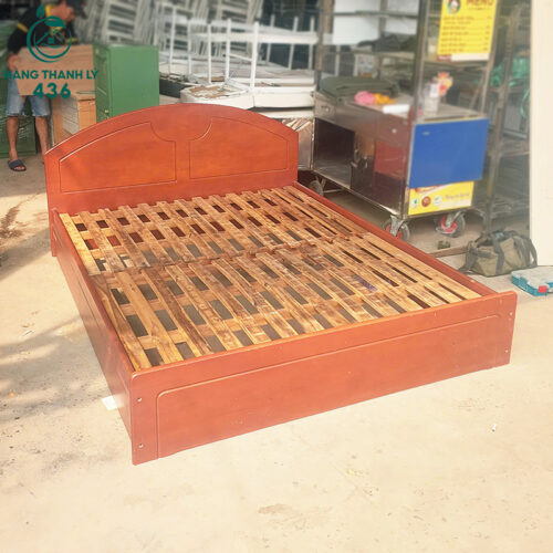 Giường Ngủ Cũ Gỗ Màu Nâu Đỏ 1M6X2M Khung Chắc Chắn Giá Rẻ