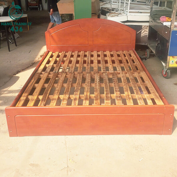 Giường Ngủ Cũ Gỗ Màu Nâu Đỏ 1M6X2M Khung Chắc Chắn Giá Rẻ
