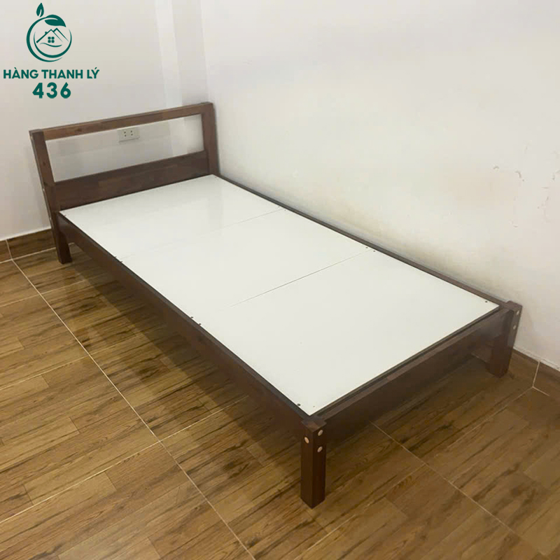 giuong-ngu-cu-mau-nau-toi-gian-thanh-lich-thich-hop-phong-nho Giường Ngủ Cũ Màu Nâu Tối Giản Thanh Lịch Thích Hợp Phòng Nhỏ