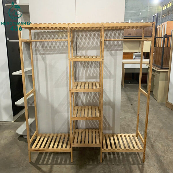 ke treo quan ao go cu thiet ke khong canh tien loi 2