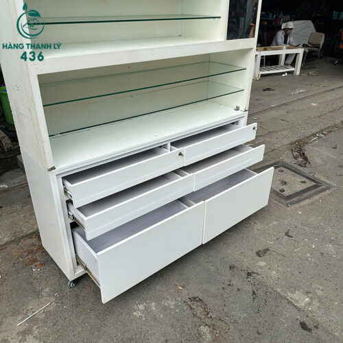 ke trung bay cu 1m5x2m47 nhieu tang kem hoc keo 2