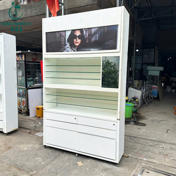 ke trung bay cu 1m5x2m47 nhieu tang kem hoc keo 6